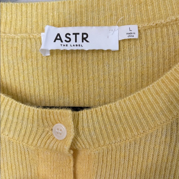 ASTR Nordstrom Bow Yellow Cardigan Sweater Yellow L - Picture 4 of 6